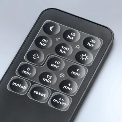 Steinel 059538 - Sensor de movimiento SensIQ IP54 negro + mando a distancia