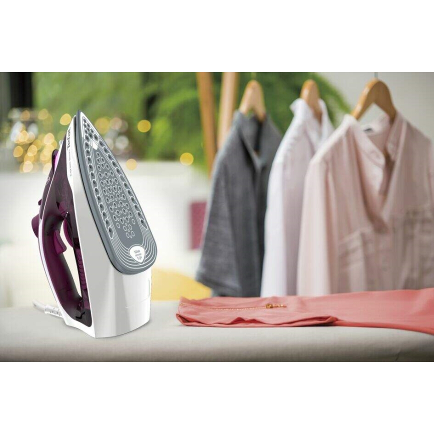 Tefal - Plancha de vapor EXPRESS STEAM 2400W/230V burdeos