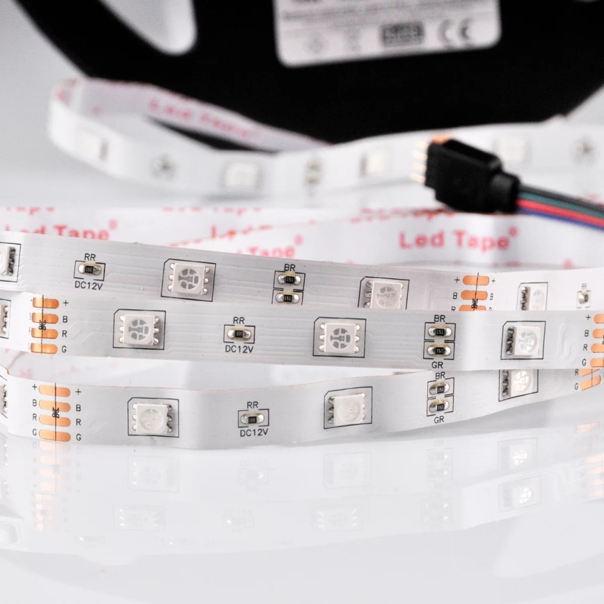 Tira LED RGB regulable 5m LED/18W/12V IP20 + CR