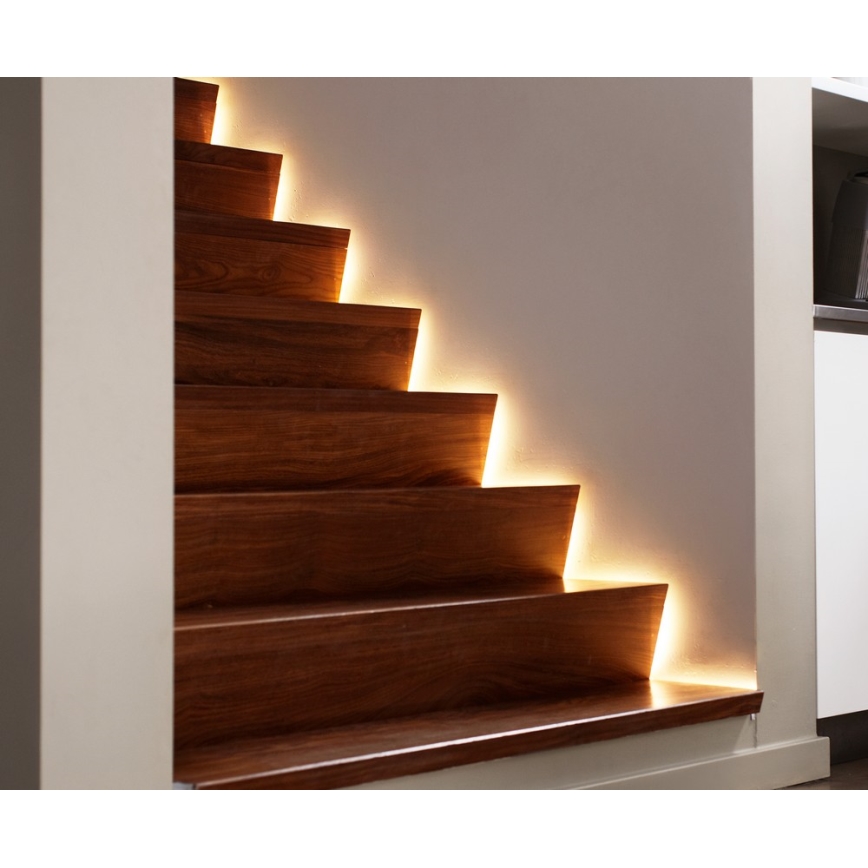Tira LED RGBW regulable Philips Hue WHITE AND COLOR AMBIANCE 1m LED/11W/12V