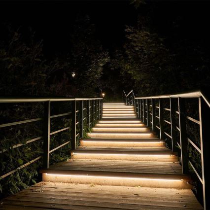 Tira solar LED regulable LED/1,2W/3,7V 4000K IP67 5m + mando a distancia