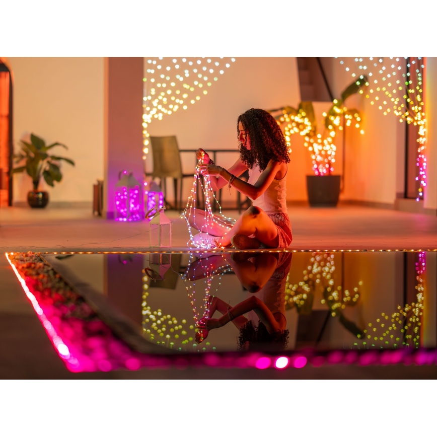 Twinkly - Cadena navideña de LEDs RGB regulable DOTS 60xLED 7 m USB Wi-Fi