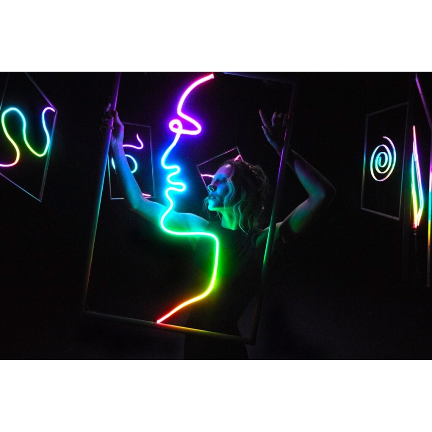 Twinkly - LED RGB Tira regulable FLEX 300xLED 3 m Wi-Fi