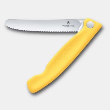 Victorinox - Navaja plegable SWISS CLASSIC 11 cm, amarilla