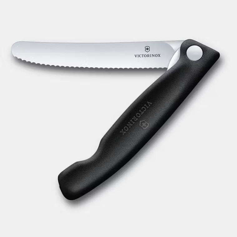 Victorinox - Navaja plegable SWISS CLASSIC 11 cm negra