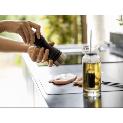 WENKO 55082100-Molinillo de sal BLACK OUTDOOR KITCHEN 5x17,5 cm plateado/negro/blanco