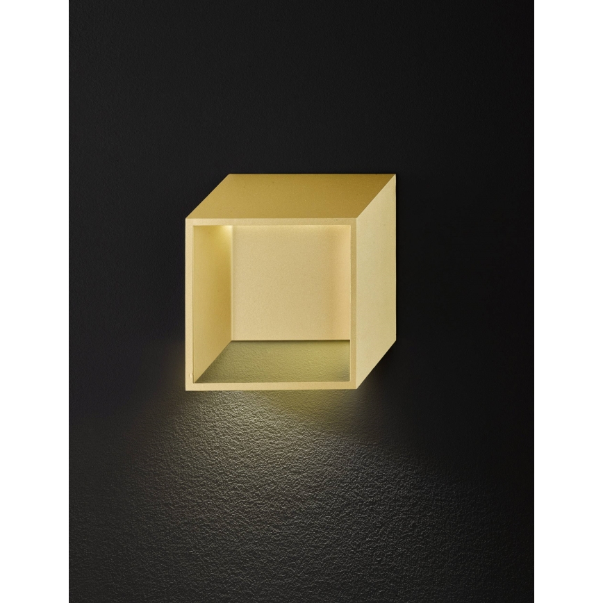 Wofi 4416.01.15.8000 - Aplique LED QUEBEC LED/5,5W/230V 3000K dorado