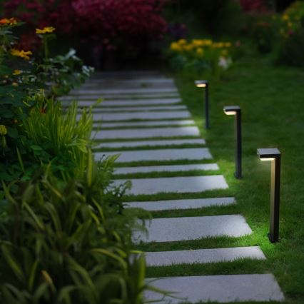 Zuma Line - Lámpara solar LED con sensor de movimiento y crepúsculo LED/4,5W/2000 mAh IP44 negra